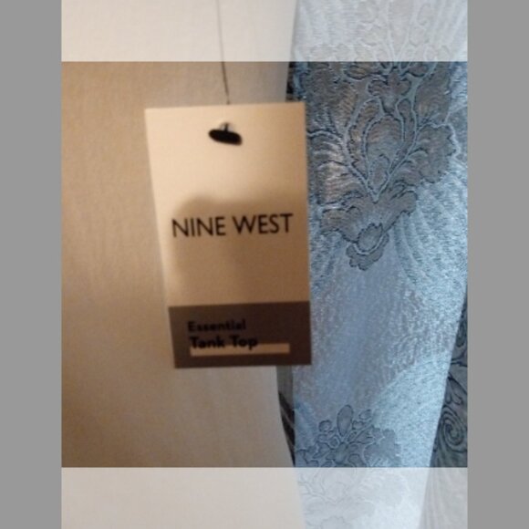 Nine West Essential Tank - Picture 4 of 4